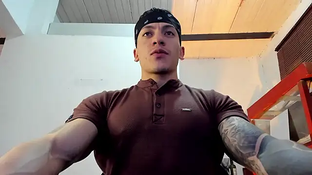 aquiles 51 online show from 10.25.25