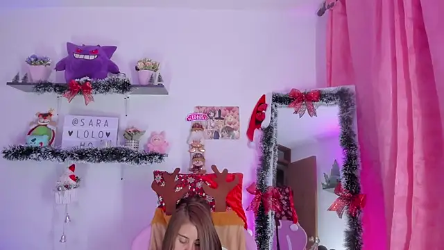 Snapshot of saralolo420 chatting on 12.03.25 saralolo420 online show from 12.03.25