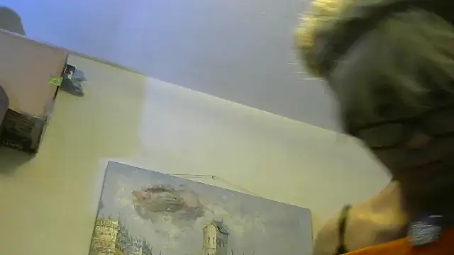 Snapshot of Mune_Raez_6 chatting on 11.18.25 Mune Raez 6 online show from 11.18.25