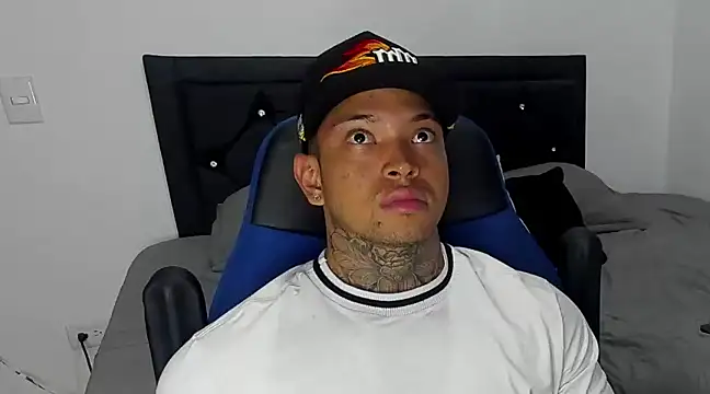 Stiven collins online show from 01.30.25