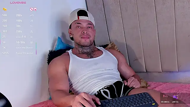 Stiven collins online show from 04.29.26