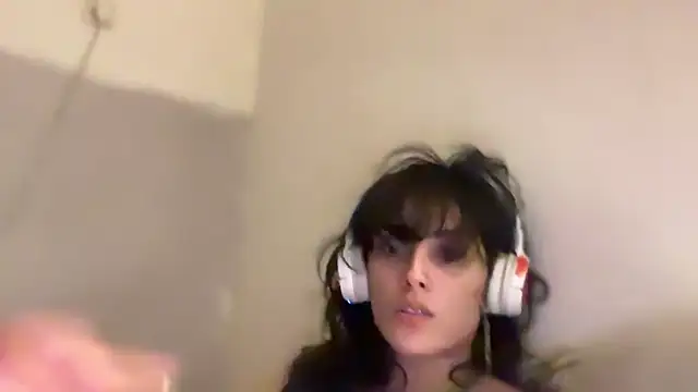 Snapshot of Cyberdark1312x chatting on 12.04.25 Cyberdark1312x online show from 12.04.25