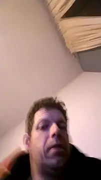 Snapshot of Knuffelstaaf123 chatting on 01.31.25 Knuffelstaaf123 online show from 01.31.25