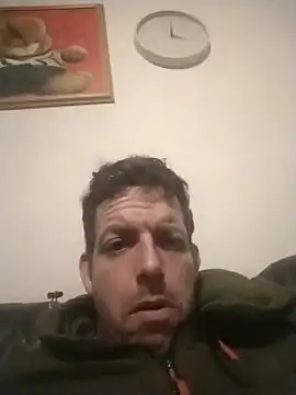 Snapshot of Knuffelstaaf123 chatting on 02.03.25 Knuffelstaaf123 online show from 02.03.25