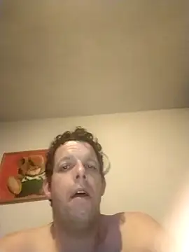 Snapshot of Knuffelstaaf123 chatting on 03.15.25 Knuffelstaaf123 online show from 03.15.25