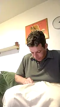 Snapshot of Knuffelstaaf123 chatting on 09.18.25 Knuffelstaaf123 online show from 09.18.25