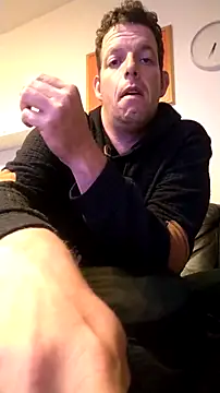 Snapshot of Knuffelstaaf123 chatting on 10.06.25 Knuffelstaaf123 online show from 10.06.25