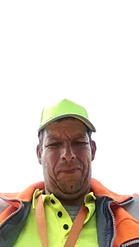 Snapshot of Knuffelstaaf123 chatting on 10.17.25 Knuffelstaaf123 online show from 10.17.25