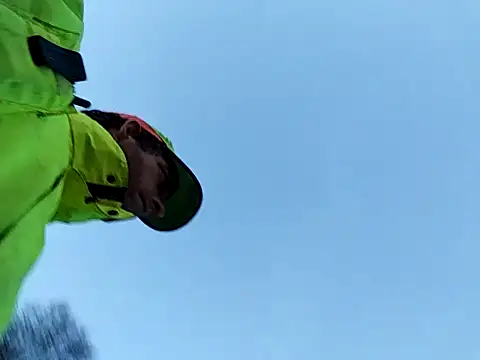 Snapshot of Knuffelstaaf123 chatting on 11.11.25 Knuffelstaaf123 online show from 11.11.25