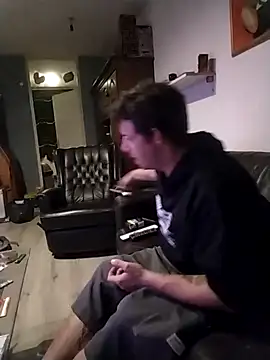 Snapshot of Knuffelstaaf123 chatting on 11.15.25 Knuffelstaaf123 online show from 11.15.25