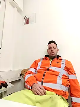 Snapshot of Knuffelstaaf123 chatting on 01.06.26 Knuffelstaaf123 online show from 01.06.26