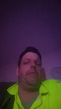 Snapshot of Knuffelstaaf123 chatting on 02.04.26 Knuffelstaaf123 online show from 02.04.26