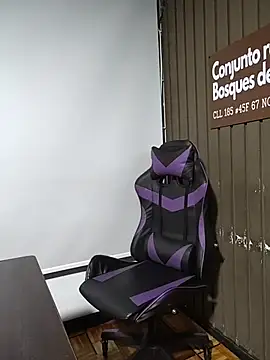 Cute Penelope online show from 03.03.26