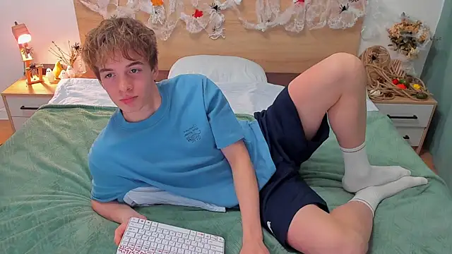 Fandi 777 online show from 10.20.25