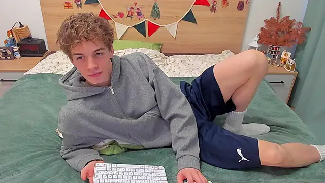 Snapshot of Fandi_777 chatting on 01.19.26 Fandi 777 online show from 01.19.26