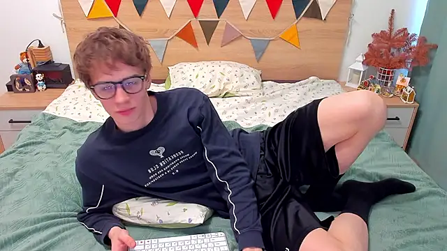 Snapshot of Fandi_777 chatting on 02.05.26 Fandi 777 online show from 02.05.26