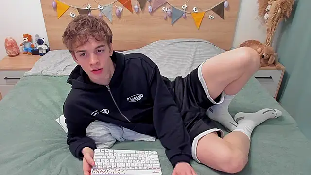 Snapshot of Fandi_777 chatting on 03.11.26 Fandi 777 online show from 03.11.26