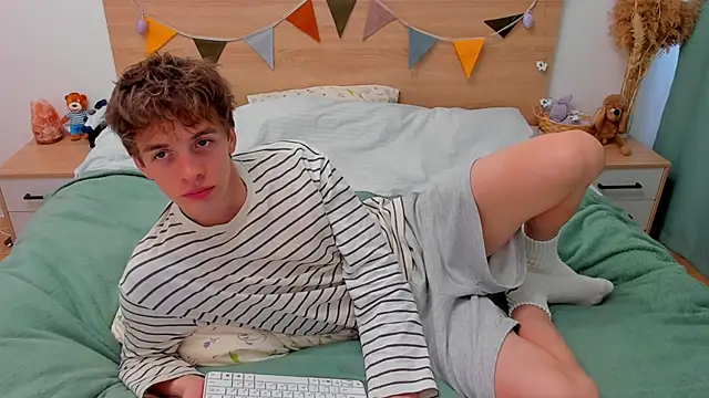 Snapshot of Fandi_777 chatting on 04.05.26 Fandi 777 online show from 04.05.26