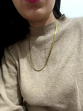 Thirsty Malika online show from 11.08.25