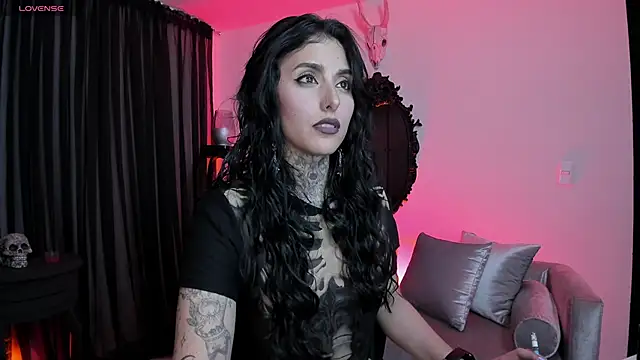 Snapshot of nasty_aliice1 chatting on 11.06.25 nasty aliice1 online show from 11.06.25