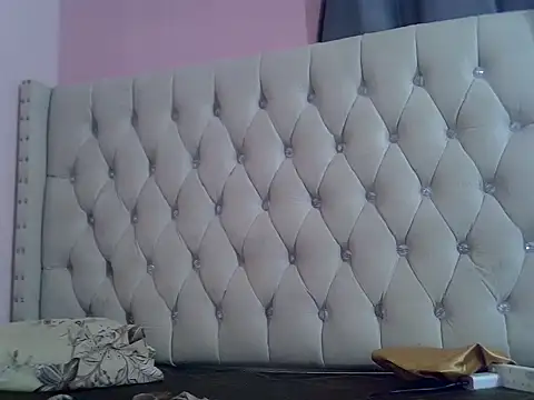 Amberay1 online show from 11.08.25