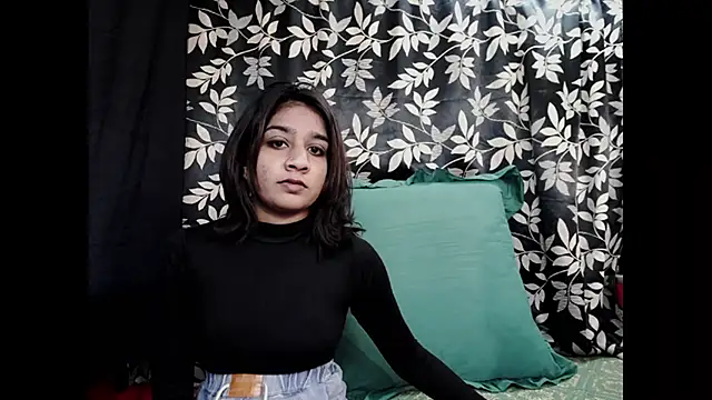 Snapshot of cherryblossum143 chatting on 11.03.25 cherryblossum143 online show from 11.03.25