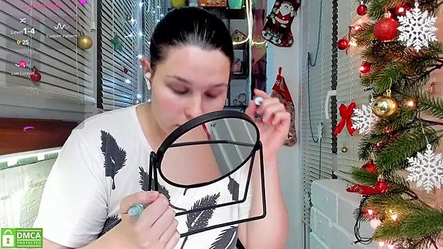 Candys booty online show from 12.29.24