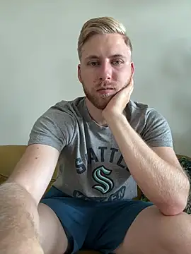 HotIceman2407 online show from 08.06.26