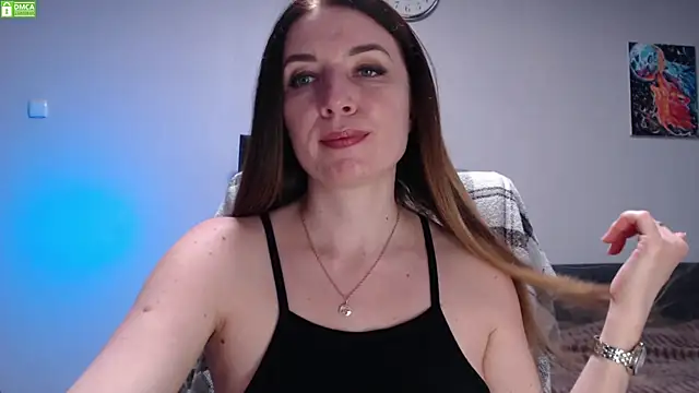 Snapshot of Sweet___Amelia chatting on 05.16.26 Sweet Amelia online show from 05.16.26