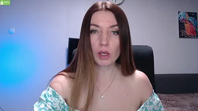 Snapshot of Sweet___Amelia chatting on 06.01.26 Sweet Amelia online show from 06.01.26
