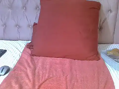 SweetMellowX1 online show from 03.11.25