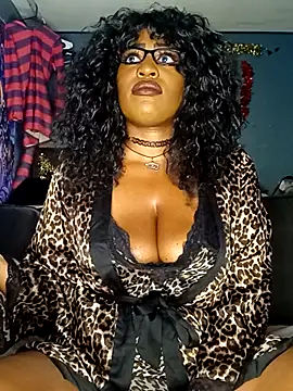 AmazonianMistress online show from 11.30.25