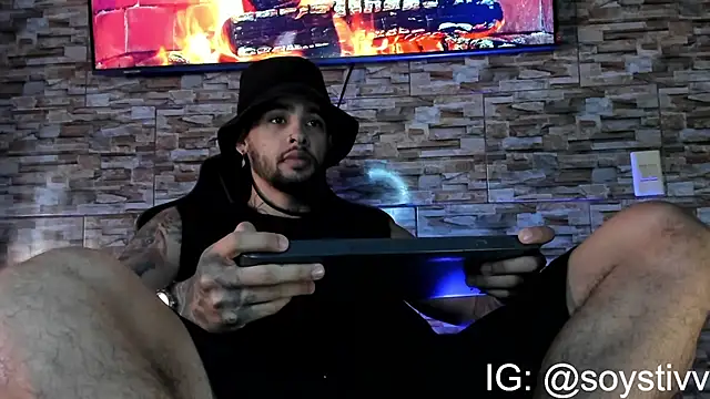 Snapshot of Seth_Owner chatting on 02.20.25 Seth Owner online show from 02.20.25