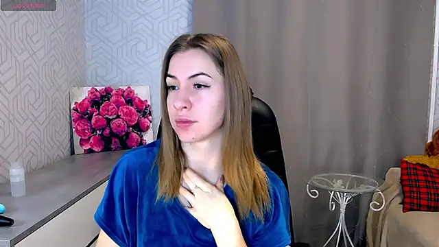 Snapshot of Naughty__Megan chatting on 03.08.25 Naughty Megan online show from 03.08.25