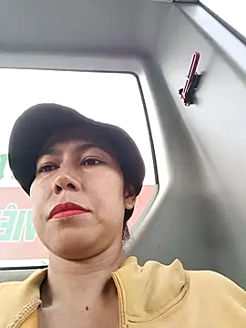 2HotAsain4u online show from 05.11.26