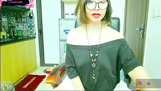 Miu-Le online show from 10.07.25