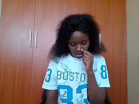 Snapshot of sexy_darleen23 chatting on 01.11.26 sexy darleen23 online show from 01.11.26