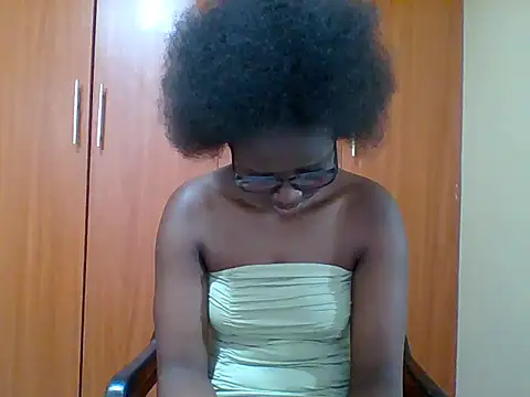 Snapshot of sexy_darleen23 chatting on 02.05.26 sexy darleen23 online show from 02.05.26