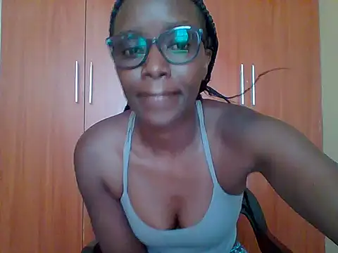 Snapshot of sexy_darleen23 chatting on 02.19.26 sexy darleen23 online show from 02.19.26