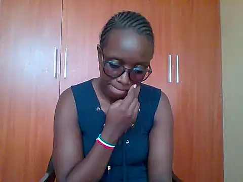 Snapshot of sexy_darleen23 chatting on 03.11.26 sexy darleen23 online show from 03.11.26