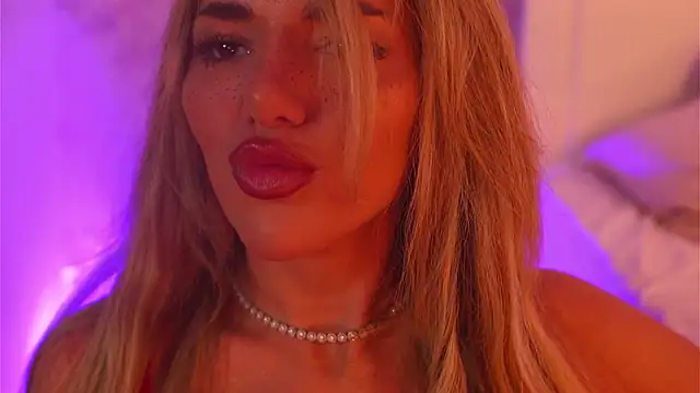 ClaraHazel online show from 01.09.26