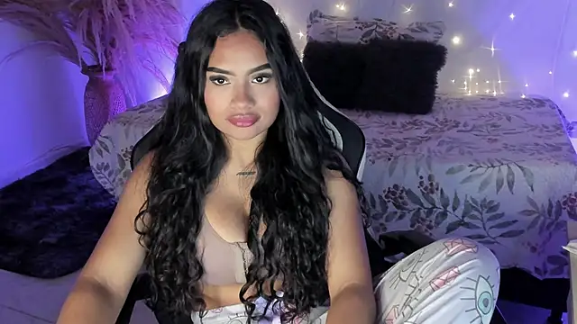 Riana Kean online show from 04.26.26