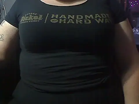 Snapshot of jessicalove99 chatting on 09.30.25 jessicalove99 online show from 09.30.25