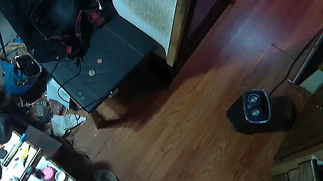 Snapshot of jessicalove99 chatting on 11.18.25 jessicalove99 online show from 11.18.25