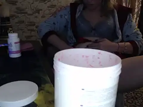  Kitti  online show from 12.17.24