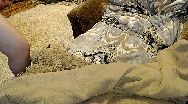  Kitti  online show from 01.24.25