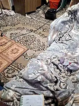  Kitti  online show from 03.13.25