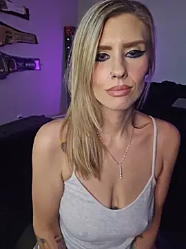 ellieconradxo online show from 07.09.26