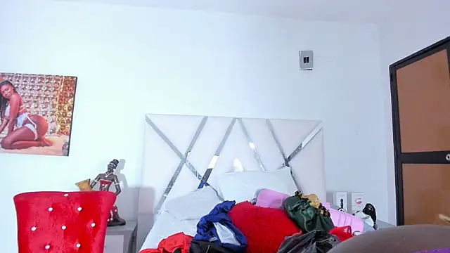 Christie Wilde online show from 12.22.24