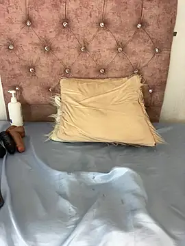 LUISA SEXY  online show from 02.27.26